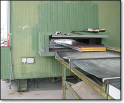 Taglio pannelli isolanti coibentati metallici Taglio pannelli metallici
